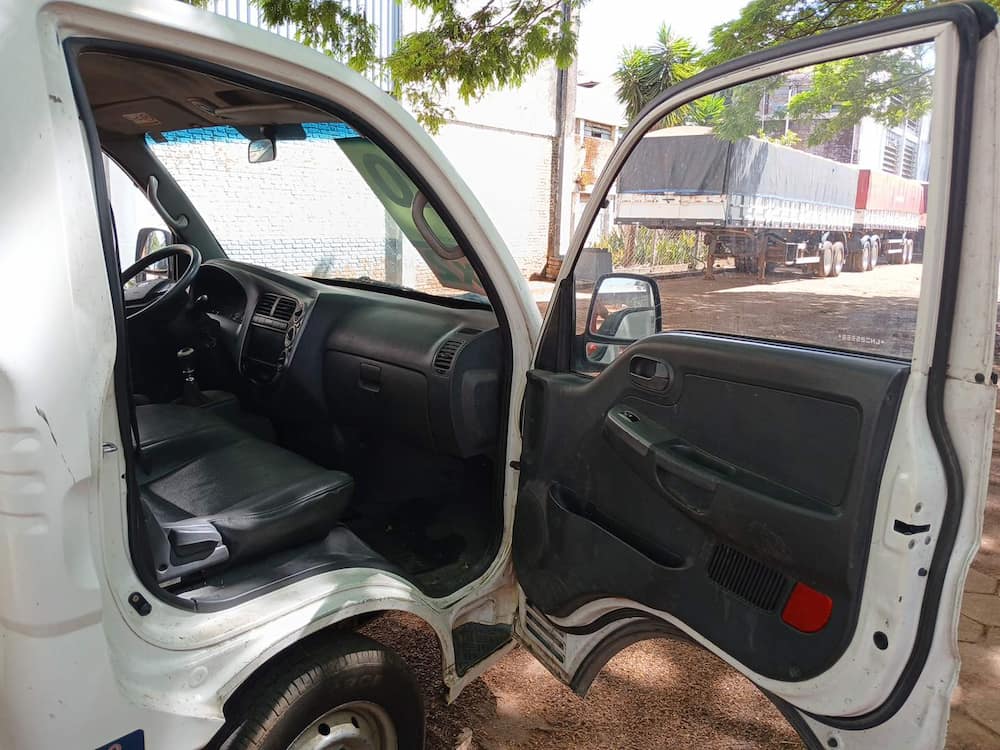 Kia Bongo K-2500 STD 4x2 RS (cab. simples)