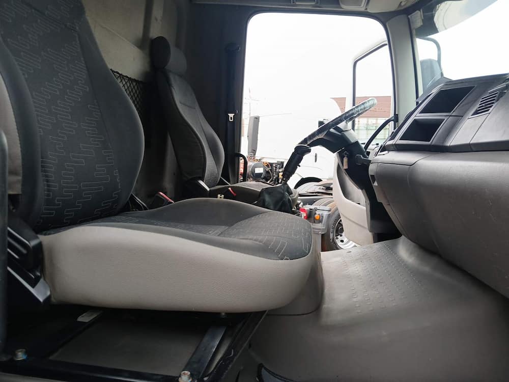 Volkswagen 24.280 Constellation 24.280 E DC