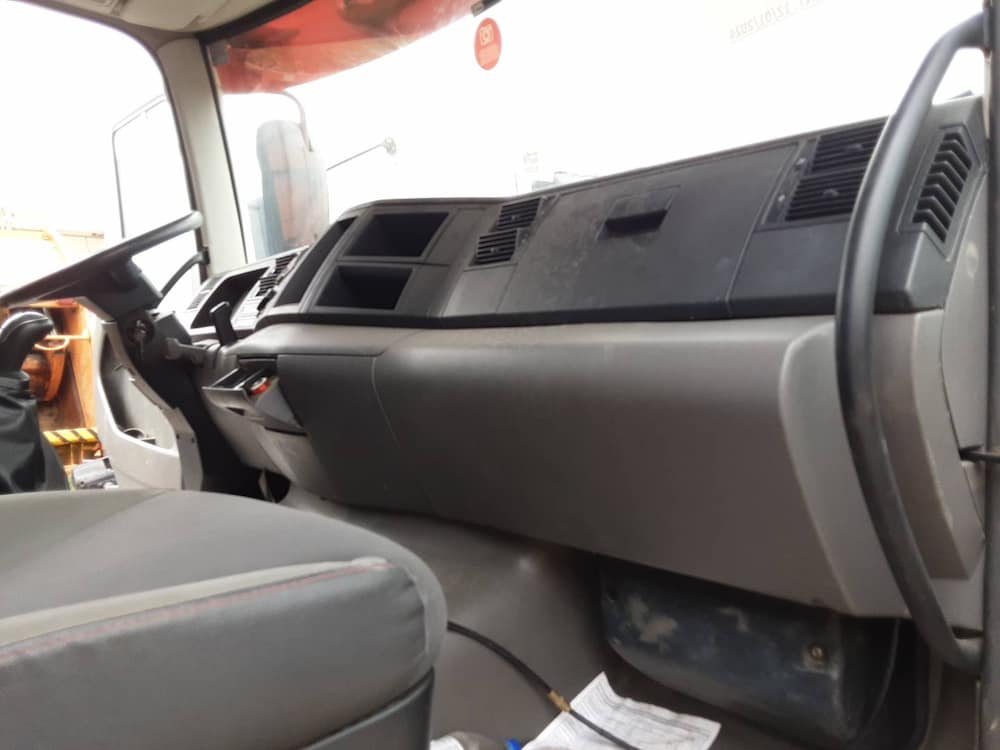 Volkswagen 33.460 Constellation 6x4 2p (diesel)(E5)