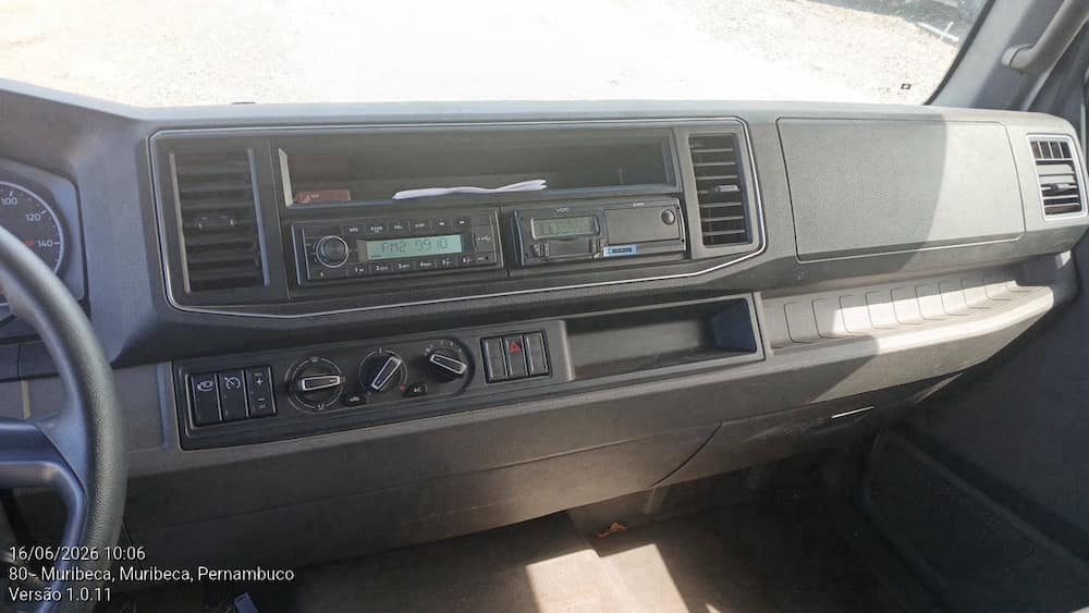 VOLKSWAGEN 9-170 DELIVERY 2P DIESEL E5