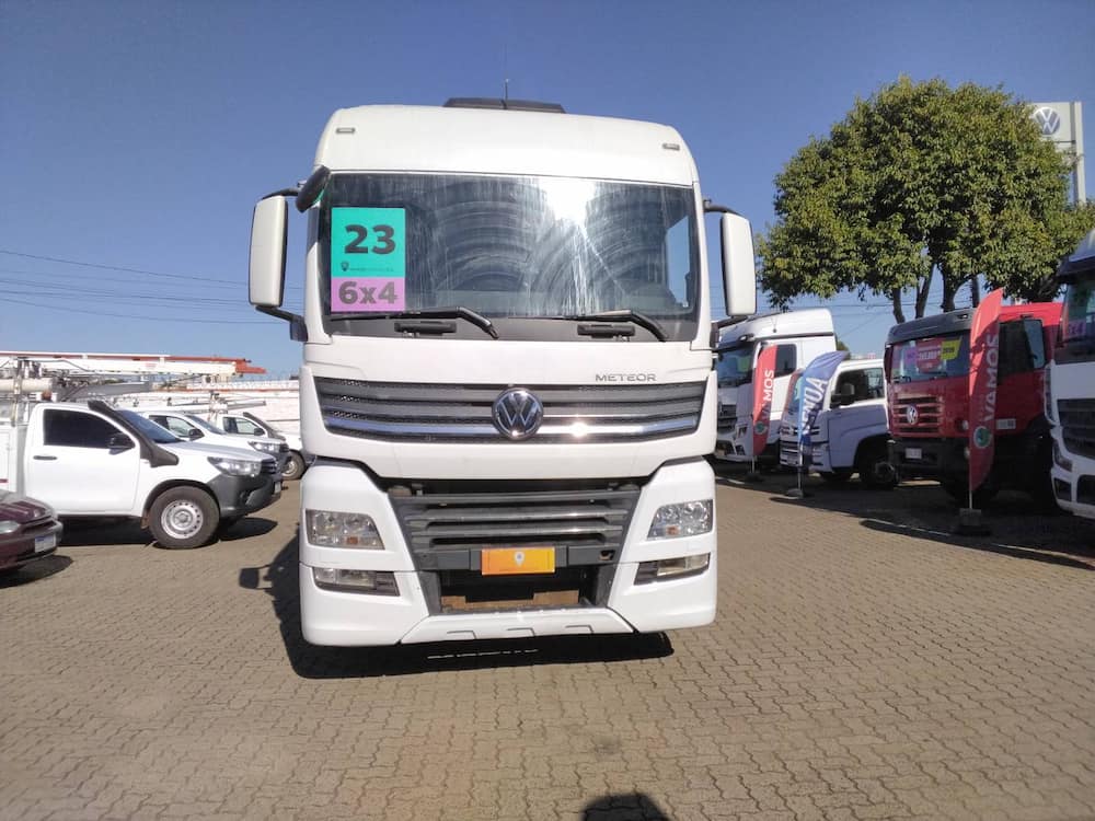 Volkswagen Meteor 29.520 6x4 2p (diesel)(E5)