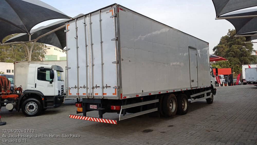 Mercedes-Benz Atego 2430 6x2 (E5)