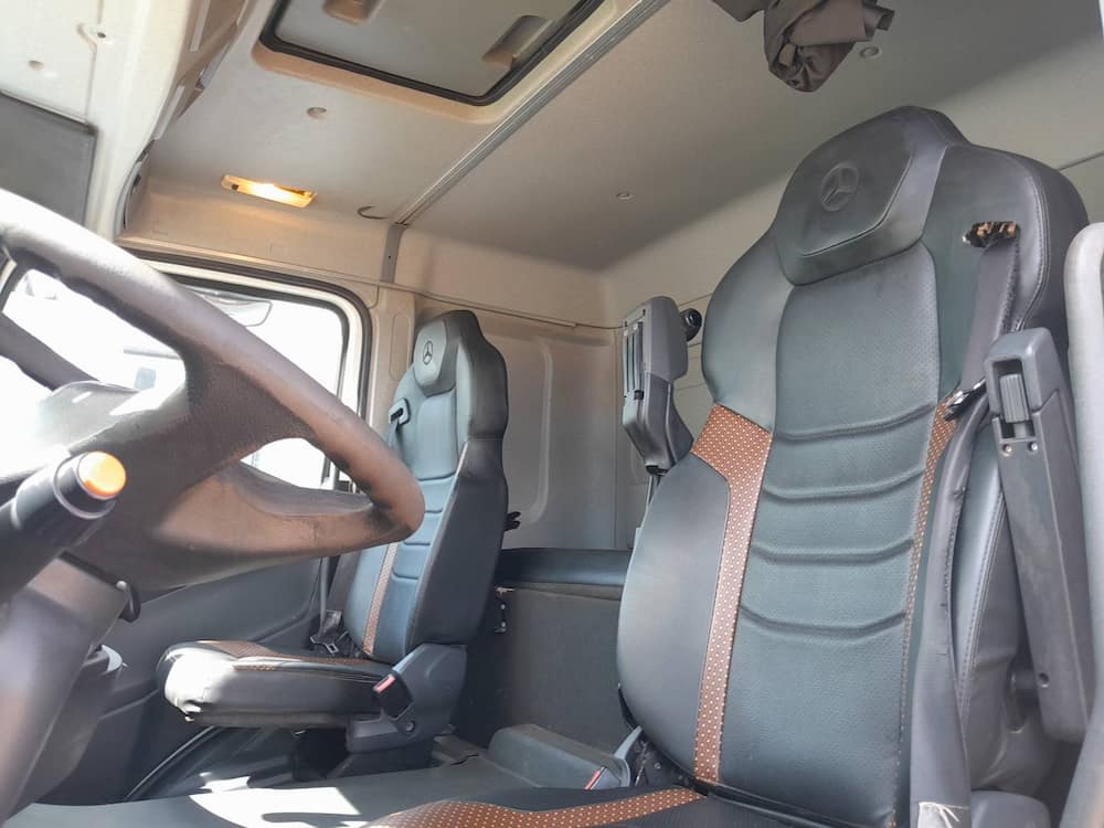 Mercedes-Benz Axor 3344 S (6X4)
