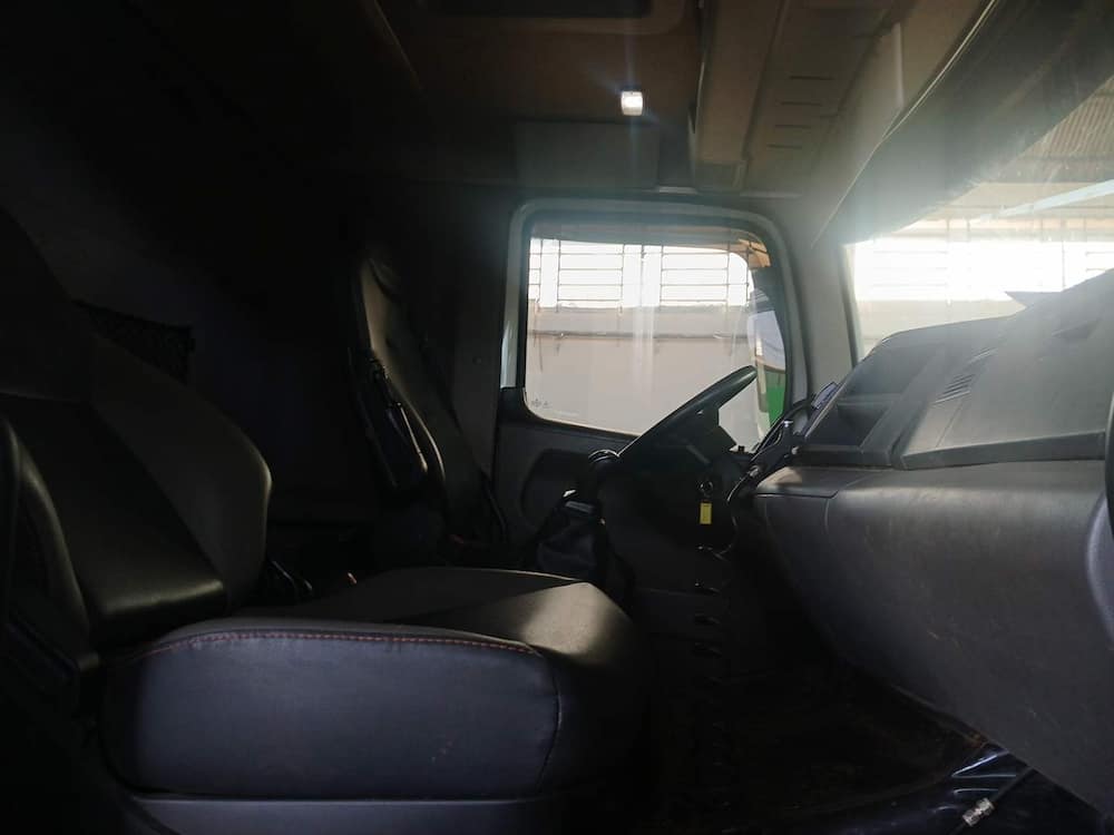Volkswagen 33.460 Constellation 6x4 2p (diesel)(E5)