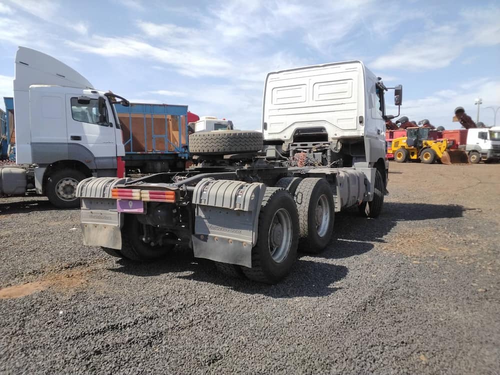 Mercedes-Benz Axor 3344 S (6X4)