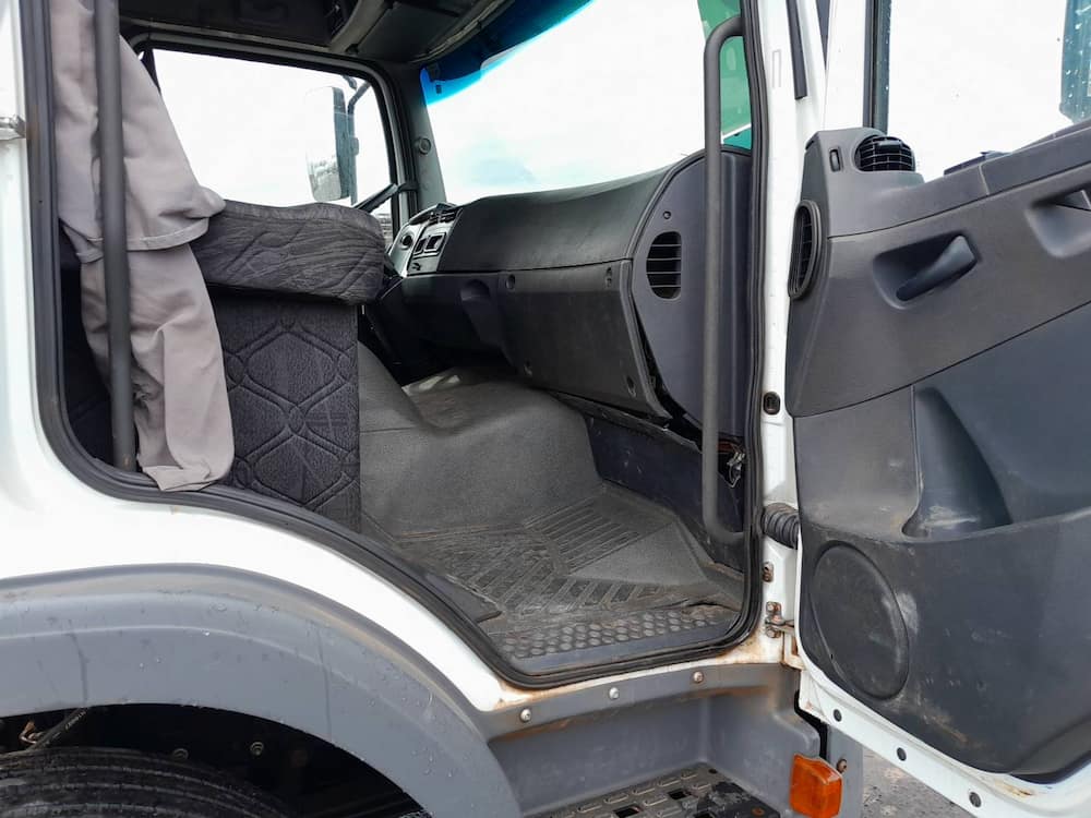 Mercedes-Benz ATEGO 3030