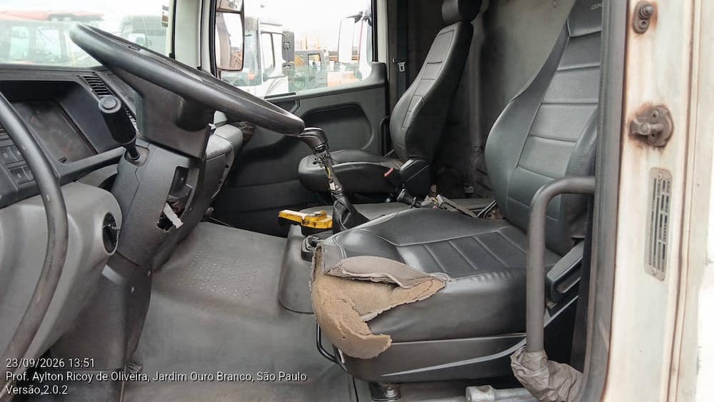 VOLKSWAGEN 31.330 CRC 6X4