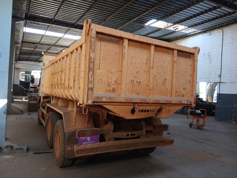 Mercedes-Benz Atego 2730 6x4 2p (diesel)(E5)
