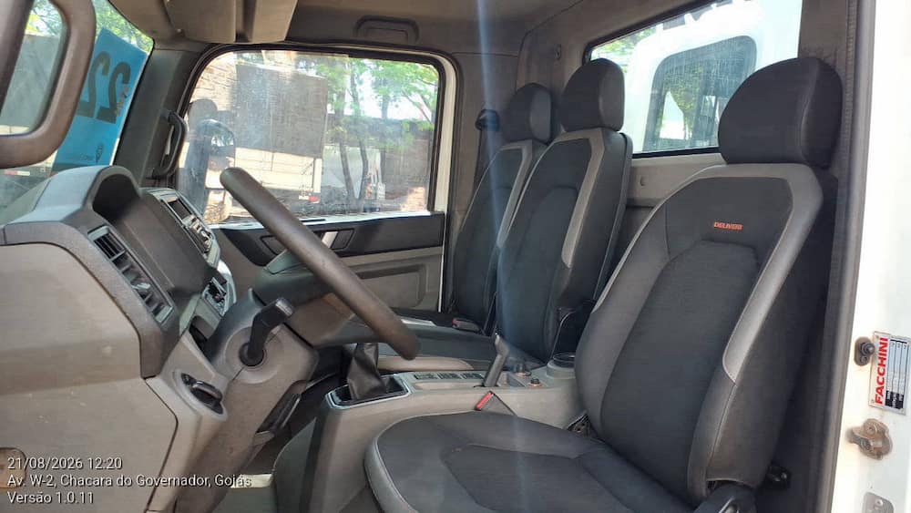 VOLKSWAGEN 9-170 DELIVERY 2P DIESEL E5