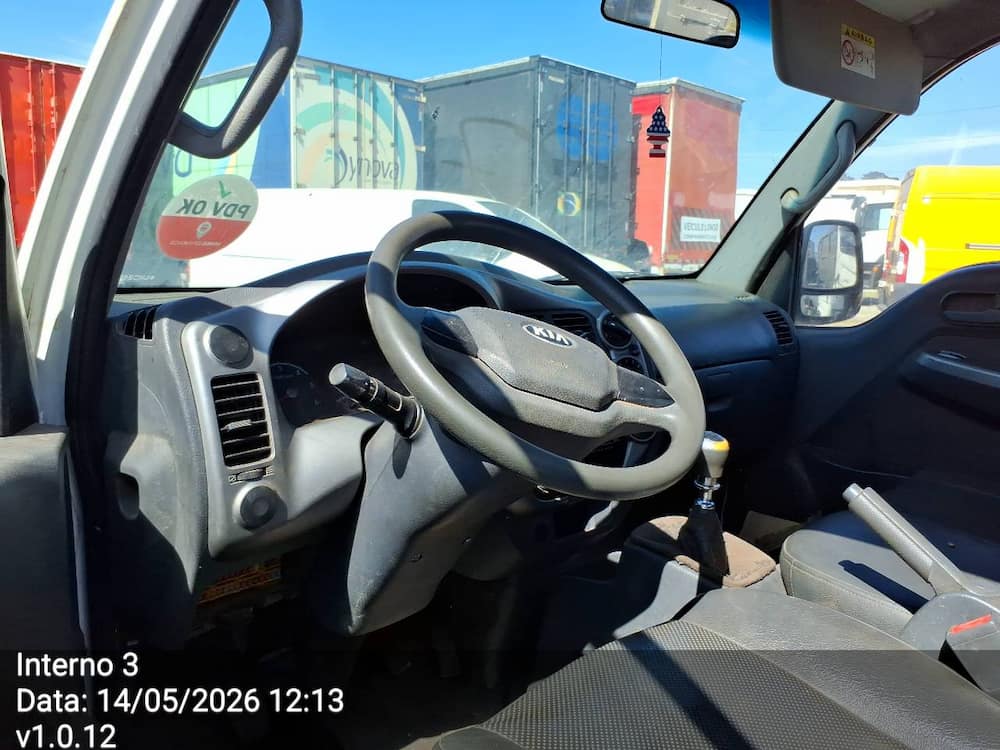 Kia Bongo K-2500 STD 4x2 RS (cab. simples)