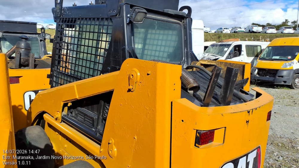 CATERPILLAR MINI CARREGADEIRA