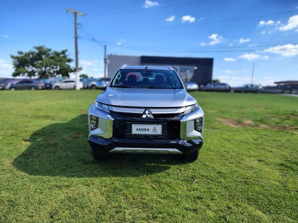 Mitsubishi L200 TRITON 2.4 16V TURBO DIESEL SPORT HPE-S CD 4P 4X4 AUTOMÁTICO 2022/2023