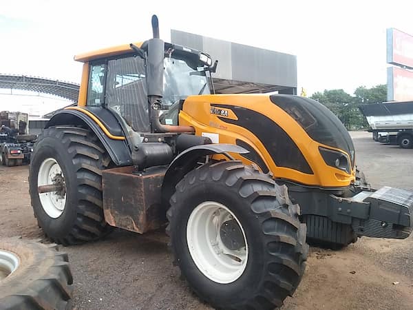 VALTRA BH 224 HiTECH