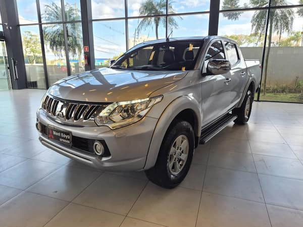 Mitsubishi L200 TRITON 2.4 16V TURBO DIESEL SPORT HPE CD 4P 4X4 AUTOMÁTICO 2017/2018