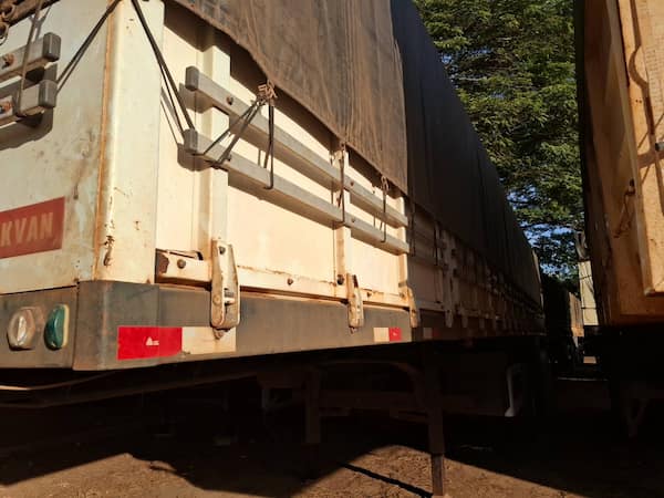 TRUCKVAN SR GRANELEIRO 4E 1+3