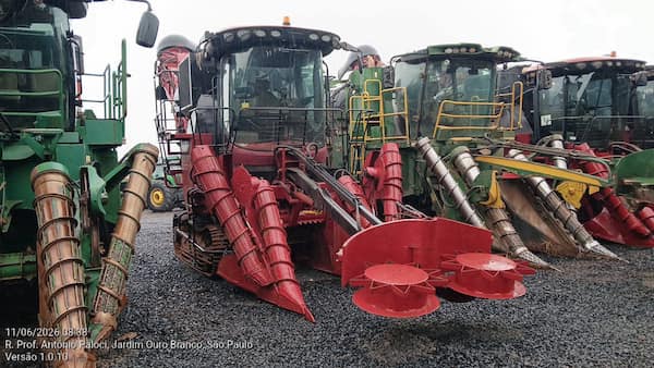 CASE 8810