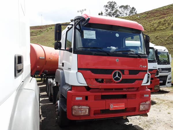 Mercedes-Benz Axor 3344 S (6X4)