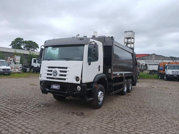 Volkswagen 24-260 E Constel. 6x2 2p (diesel)(E5)