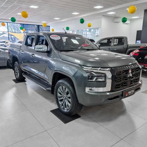 Mitsubishi TRITON 2.4 BITURBO DIESEL CD HPE-S 4X4 AUTOMÁTICO 2025/2026