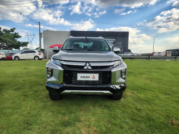 Mitsubishi L200 TRITON 2.4 TURBO DIESEL 4X4 AT SPORT HPE-S 2023/2024