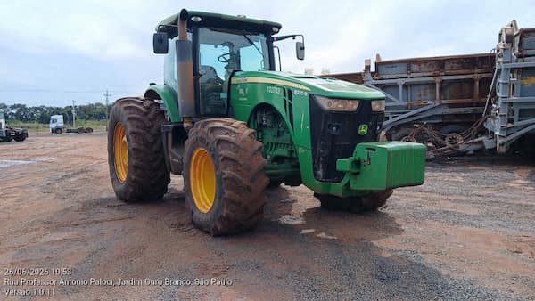 JOHN DEERE 8270R