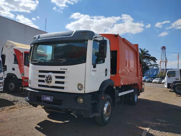 Volkswagen 17-260 E Constel. 4x2 2p (diesel) (E5)