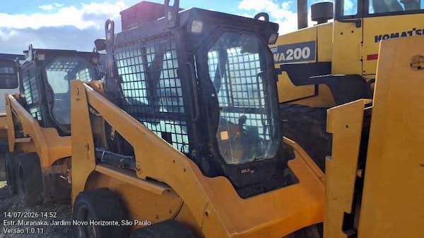 CATERPILLAR MINI CARREGADEIRA