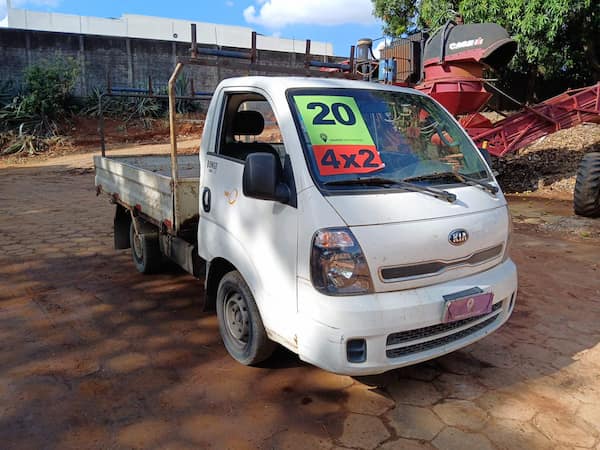 Kia Bongo K-2500 STD 4x2 RS (cab. simples)