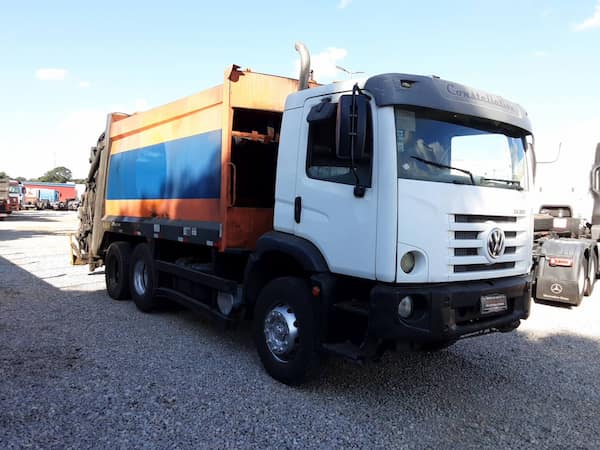 Volkswagen 24-260 E Constel. 6x2 2p (diesel)(E5)