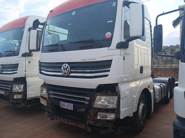 Volkswagen Meteor 29.520 6x4 2p (diesel)(E5)