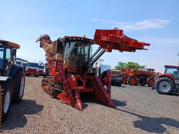 CASE 8810