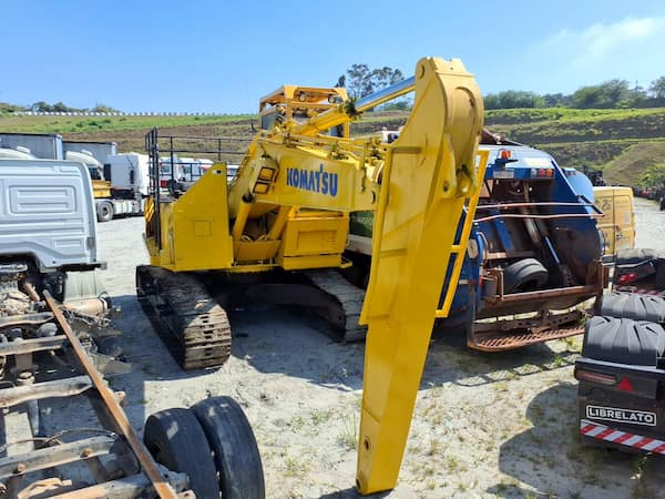 KOMATSU PC 200 LC