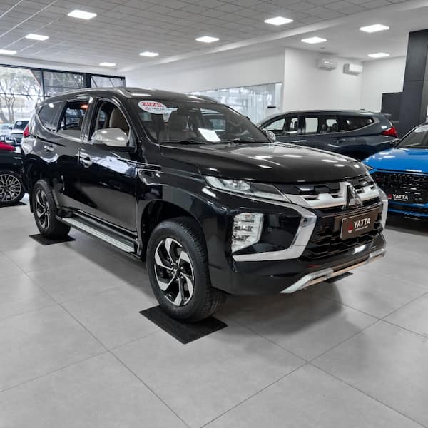 Mitsubishi PAJERO SPORT 2.4 16V MIVEC TURBO DIESEL HPE-S AWD AUTOMÁTICO 2024/2025