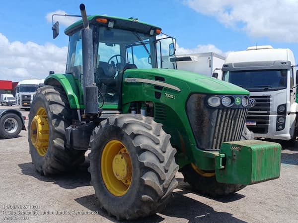 JOHN DEERE 7200J