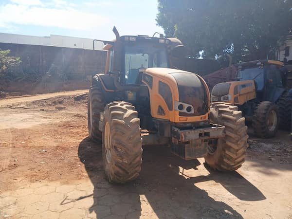 VALTRA BH 210I HIFLOW