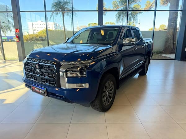 Mitsubishi TRITON 2.4 BITURBO DIESEL CD HPE 4X4 AUTOMÁTICO 2025/2026