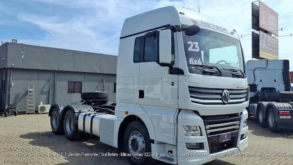 VOLKSWAGEN 29.520 METEOR 6X4