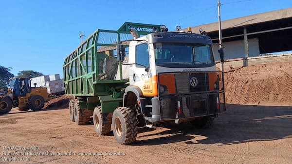 VOLKSWAGEN VW 31.280 AGRONOMOUS + TRANSBORDO ANTONIOSI ATA 22 T C/ KIT MUDA GPS TRIMBLE PNEUS CEAT 6X4
