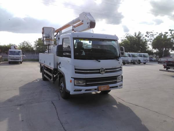 Volkswagen 11-180 Delivery 2p (diesel)(E5)