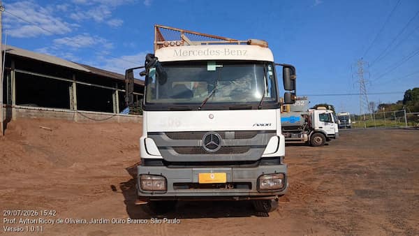MERCEDES-BENZ AXOR 3131 6X4