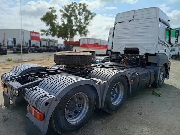 Mercedes-Benz Axor 2644S (6X4)