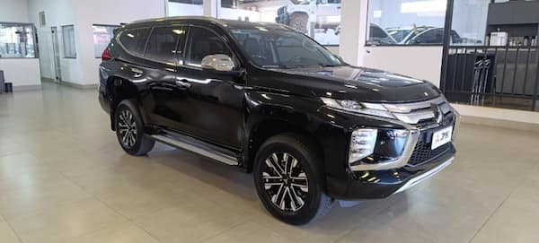 Mitsubishi MMC PAJERO HPE S