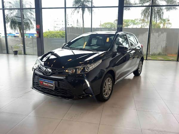 TOYOTA YARIS SA XL 15