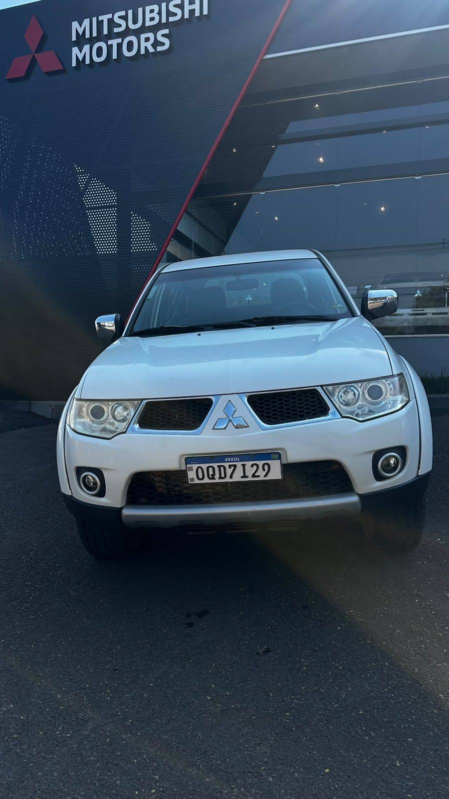 Mitsubishi L200 TRITON HPE MT