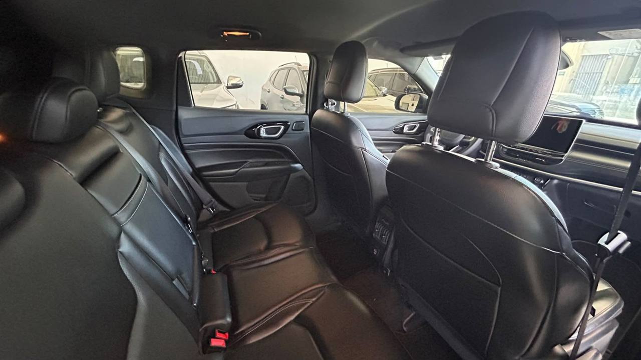 Jeep Compass 1.3 Longitude