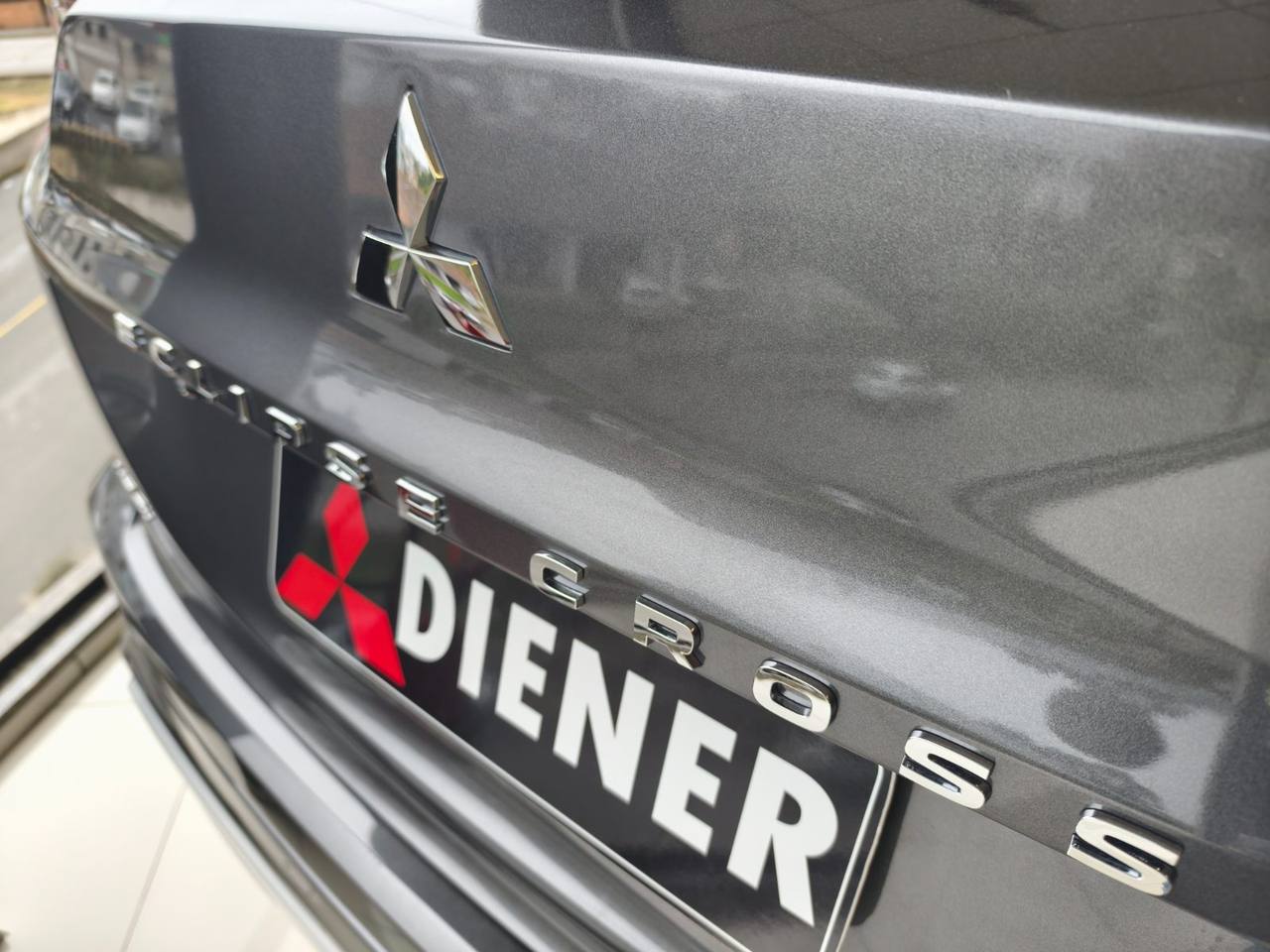 Mitsubishi ECLIPSE CROSS HPE 2025