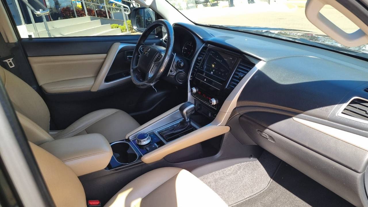 Mitsubishi PAJERO SPORT HPE