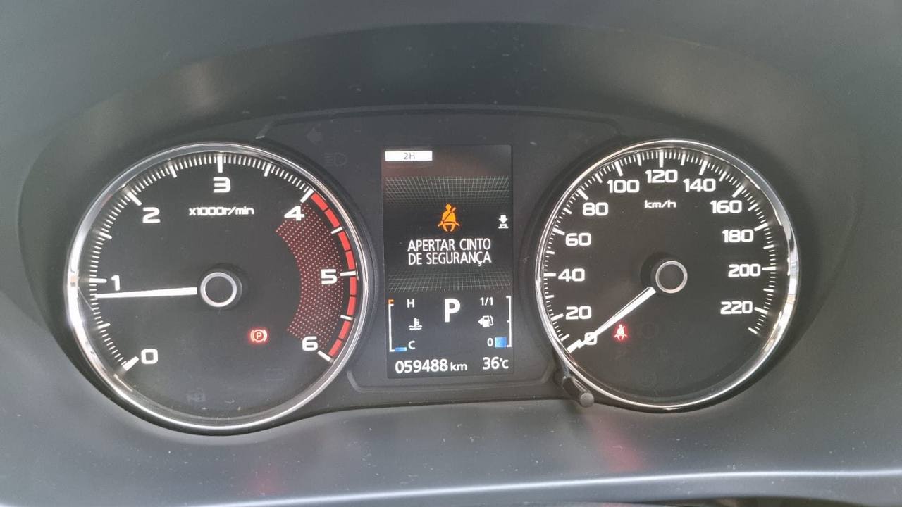 Mitsubishi PAJERO SPORT HPE