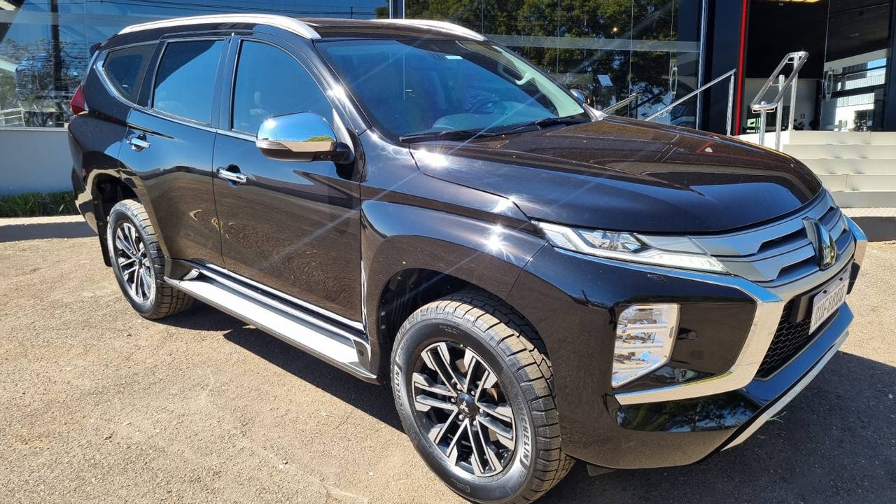 Mitsubishi PAJERO SPORT HPE