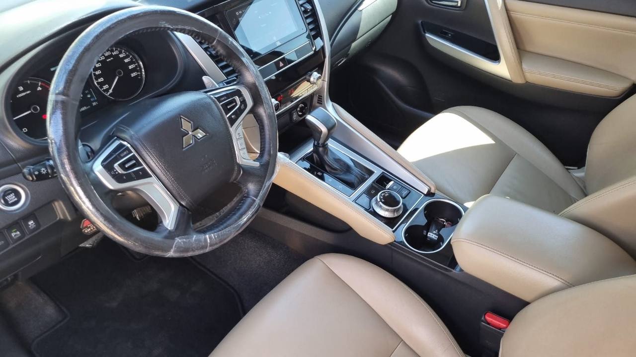 Mitsubishi PAJERO SPORT HPE